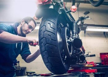 O que acontece quando a moto não dá partida ou morre em marcha lenta?