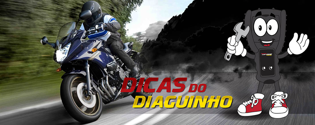 Fumaça preta no escape da motocicleta. E agora?