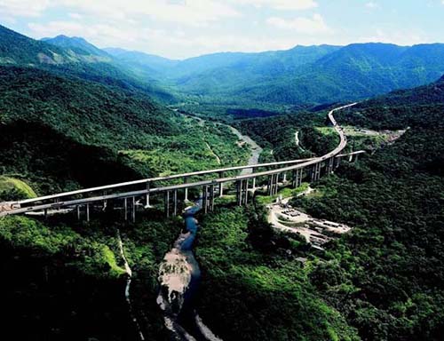 As 4 melhores rotas para sua viagem de moto