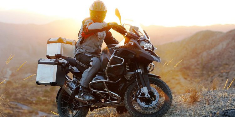 6 dicas de como fazer uma viagem de moto com segurança