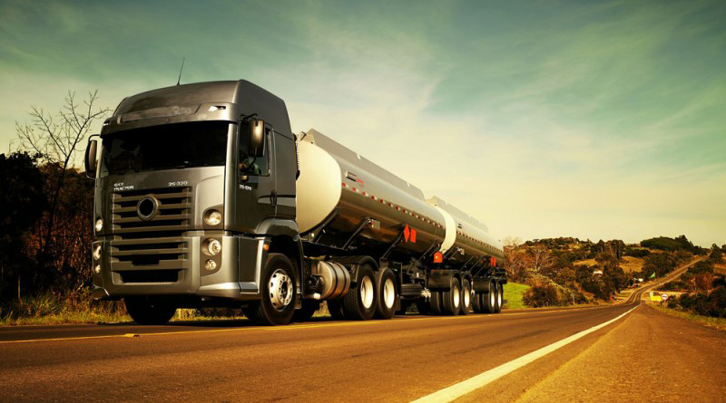 Como funciona o bloqueio de eixo de caminhões?