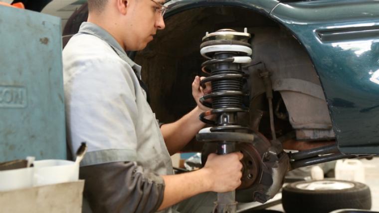 Como manter a conservação dos amortecedores de veículos a diesel?