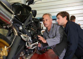 cursos de mecânica de motos, quais fazer