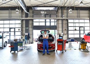 Saber como montar uma oficina mecânica.